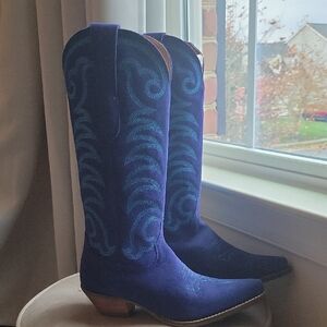 Dingo Movin On Boots. Bright Blue.  New Size 9m